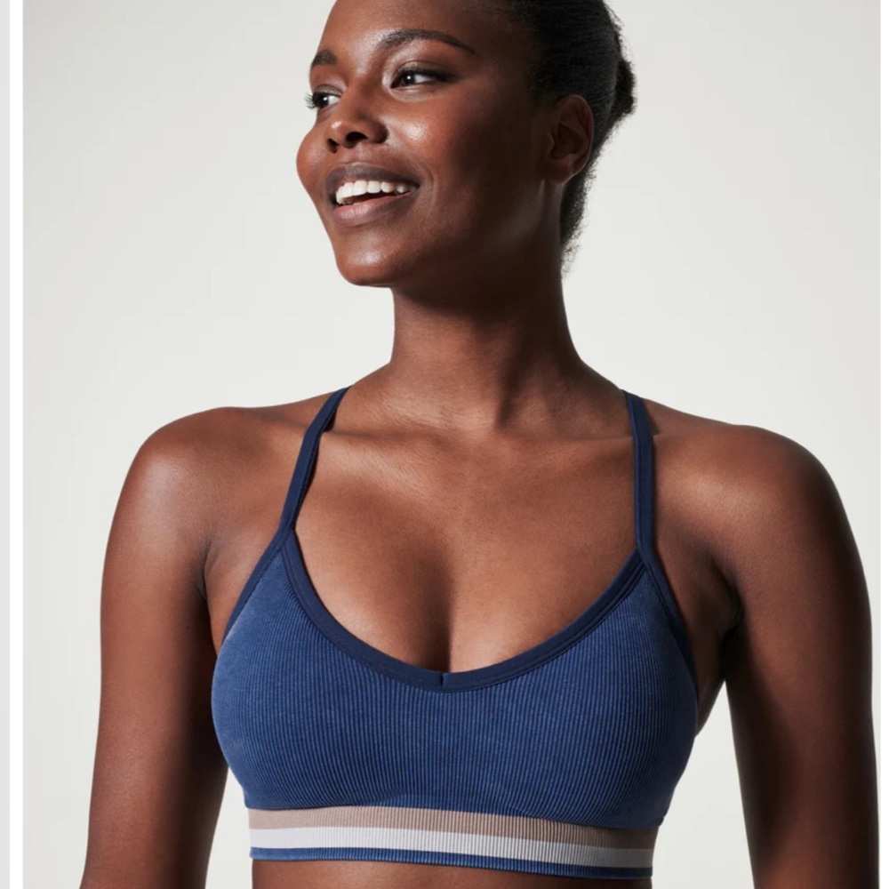 Spanx Soft Stretch Seamless Low Impact Sports Bra Midnight Navy